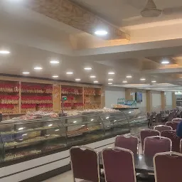 Ayyaar Bawan Sweets & Restaurant - Avadi Paruthipet