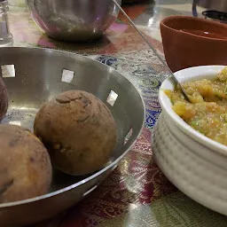 Baati Chokha F.P.L. ( Taste Of Banaras )