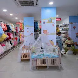 Babyhug Store Varanasi Lahuraveer