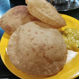 Badaa Khaana