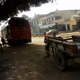 Badaun Road Taxi Stand