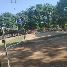 Badminton Park Sec 16