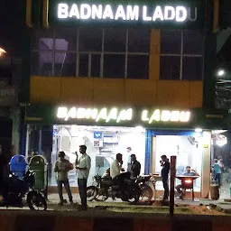 Badnaam Laddu