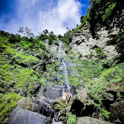 Baktlai Waterfall - বাকত্লাই জলপ্রপাত