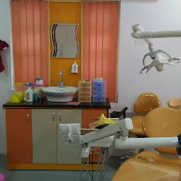 BALAJI DENTAL CLINIC BANDLAGUDA 'X' ROADS