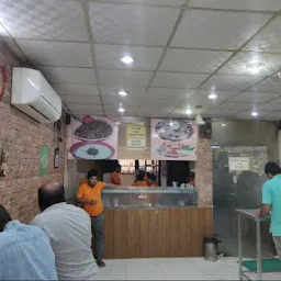 Baljeet's Amritsari Koolcha