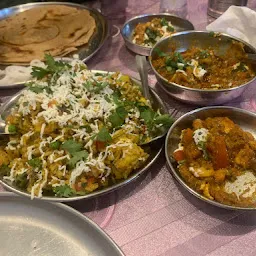 Bandwal Restaurant