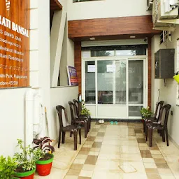Bansal Diagnostic Centre & Pathology in Indore | Dr Krati Bansal