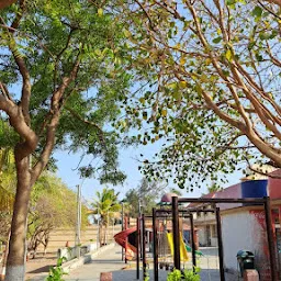 Baps Swaminarayan temple garden