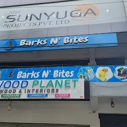 Barks N’ Bites- Pet Store, SPA & Grooming Centre