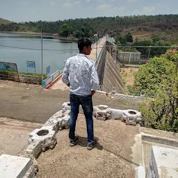 Barna Dam