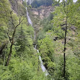Baror Parsha Waterfall