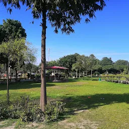 Basant Park, Sector 32 A