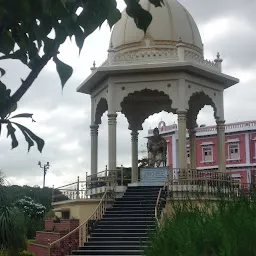 Basavanna Statue