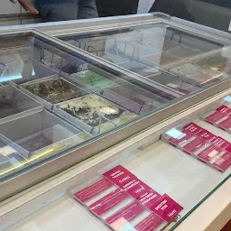 Baskin Robbins gulmohar colony Bhopal