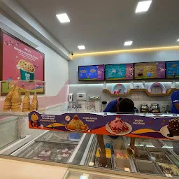 Baskin Robbins gulmohar colony Bhopal