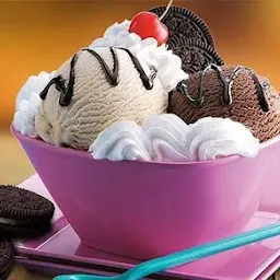Baskin Robbins Ice cream Cake Parlour Nerul Seawoods icecream and cake Shop Navi Mumbai Maharashtra