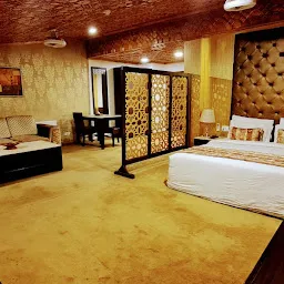 Batra Hotel & Residences, Srinagar