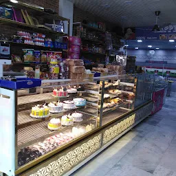 Best Fast Food & Bakery Shop in Mainpuri