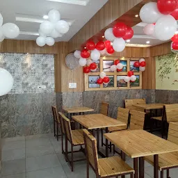 Best NON-VEG & VEG Restaurant