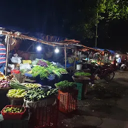 Bhaji Mandai, Karve Nagar