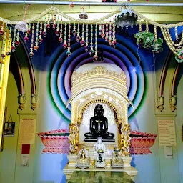Bhelupura Jain Parasnath Mandir (jain temple)