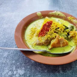 Bholeshwar Khaman Dhokla And Chavalafali