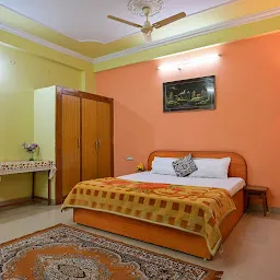 Bhumi Homestay Bed & Breakfast