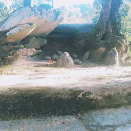 भुमियाथान ऎडी राजा मन्दिर परबडा