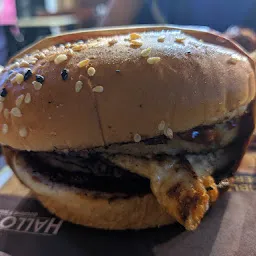 Biggies Burger : Kothrud (Pune)