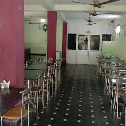 Bihari Dhaba & Family Restaurant
