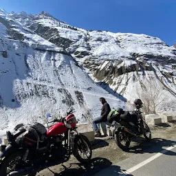 Bike on rent in Dharamshala - Ramandeep Travels ( Govt. Authorised vehicles)