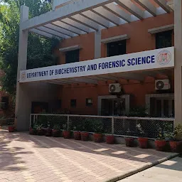 Biological & Life Sciences, School of Arts and Sciences, Ahmedabad University
