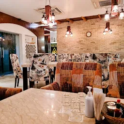 Bistro Flamme Bois - Pakhowal Road