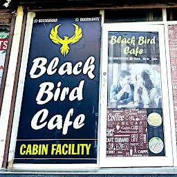 Black Bird Hotel &Cafe