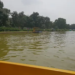 Boat Club Delhi Tourism