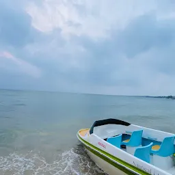 Boat ride poovar