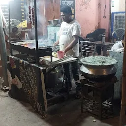 Bombay Bhaijaan seekh paratha