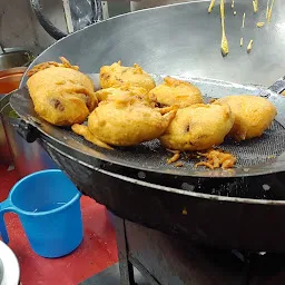 Sagar Bombay Vadapav And Gujarati Dabeli