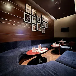 Bond HQ, Beverage Lounge - Sayaji Hotel, Raipur