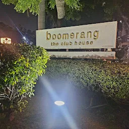 Boomerang Club House