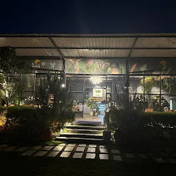 Botanical cafe