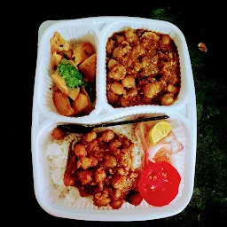 Box6 (The Urban Meal) Desi Khao