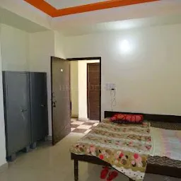 Boys Pg Accommodation In Gurgaon(Pg In Sector 14,17,44 Gurgaon, Pg In Udyog Vihar&Mg Road, Iffco