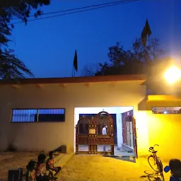 ब्राह्मण धर्मशाला , हनुमान मंदिर