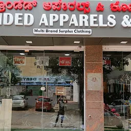 Branded Apparels & Co.(multi-branded surplus clothing)Wholesale Stocklot Available