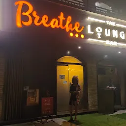 Breathe, The Lounge Bar