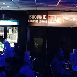 Brownie Drinking Lounge