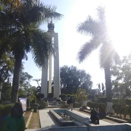 BT Park, Shaheed Minar ꯁꯥꯍꯤꯗ ꯃꯤꯅꯔ
