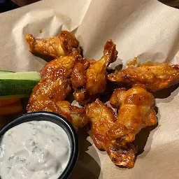 Buffalo Wild Wings (BWW Hyderabad Airport)